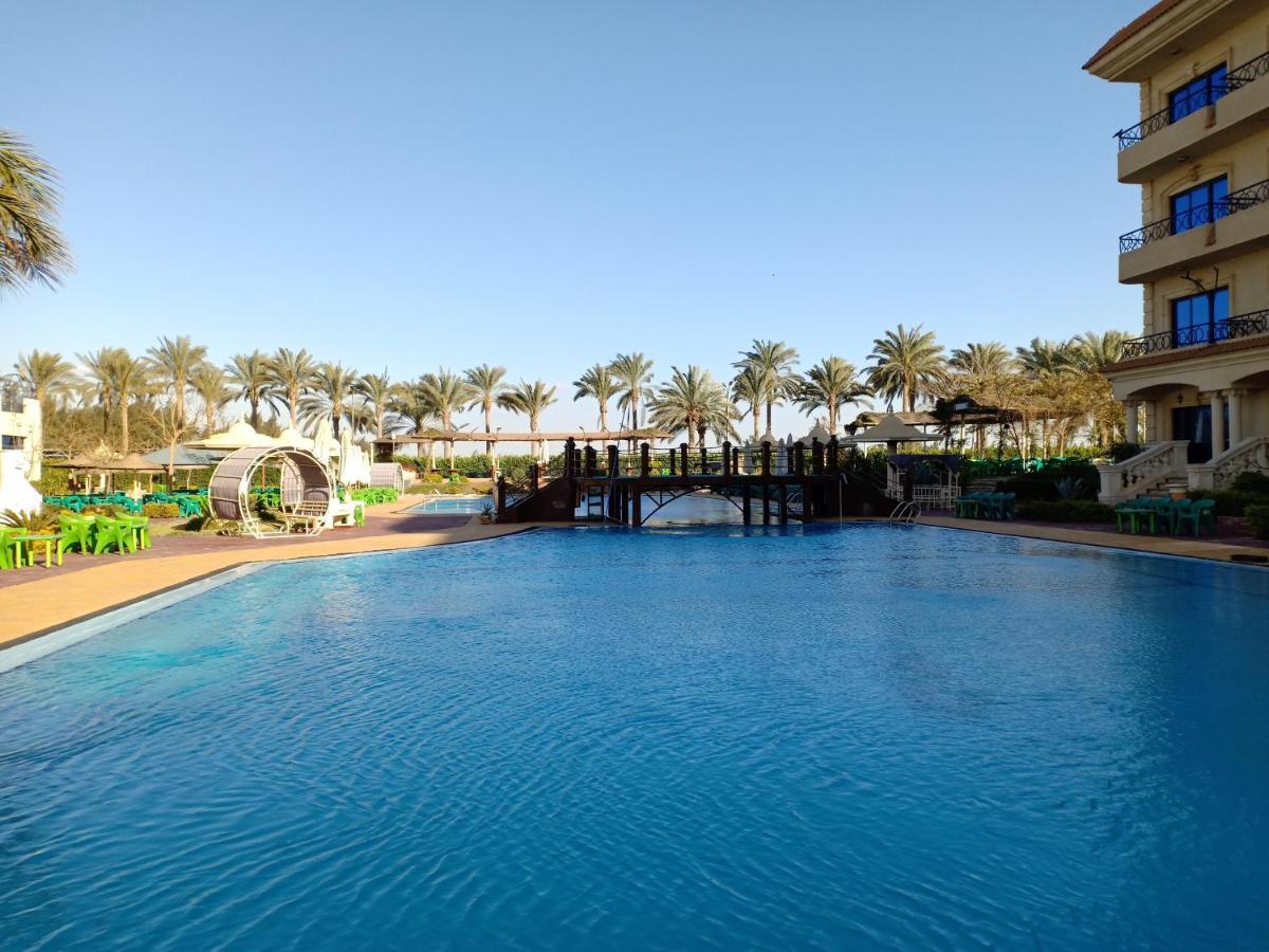 Green Desert Sadat City Exterior photo